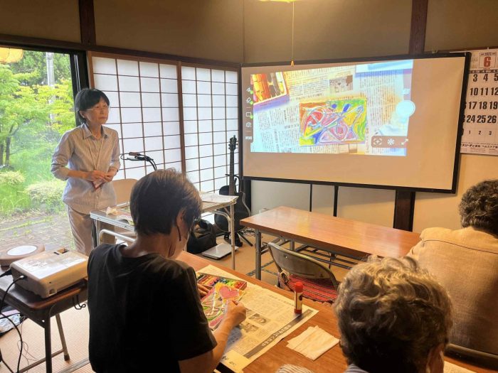 ものがたり茶屋：臨床美術